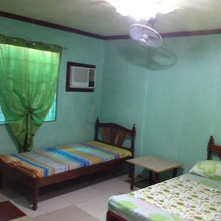 Dhayne Pension Puerto Princesa Room photo