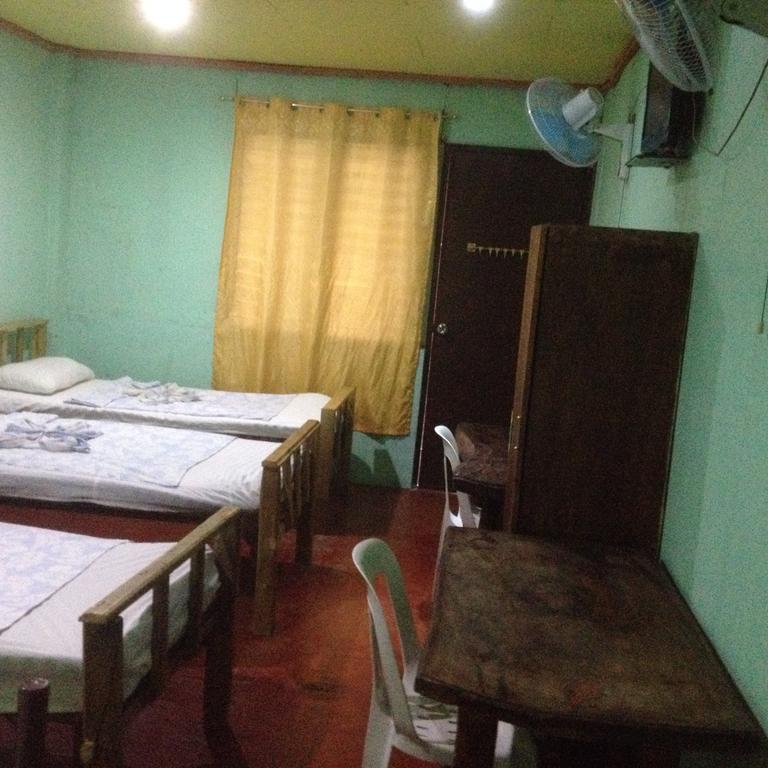 Dhayne Pension Puerto Princesa Room photo