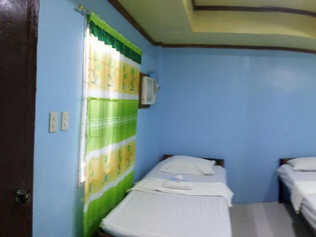 Dhayne Pension Puerto Princesa Room photo