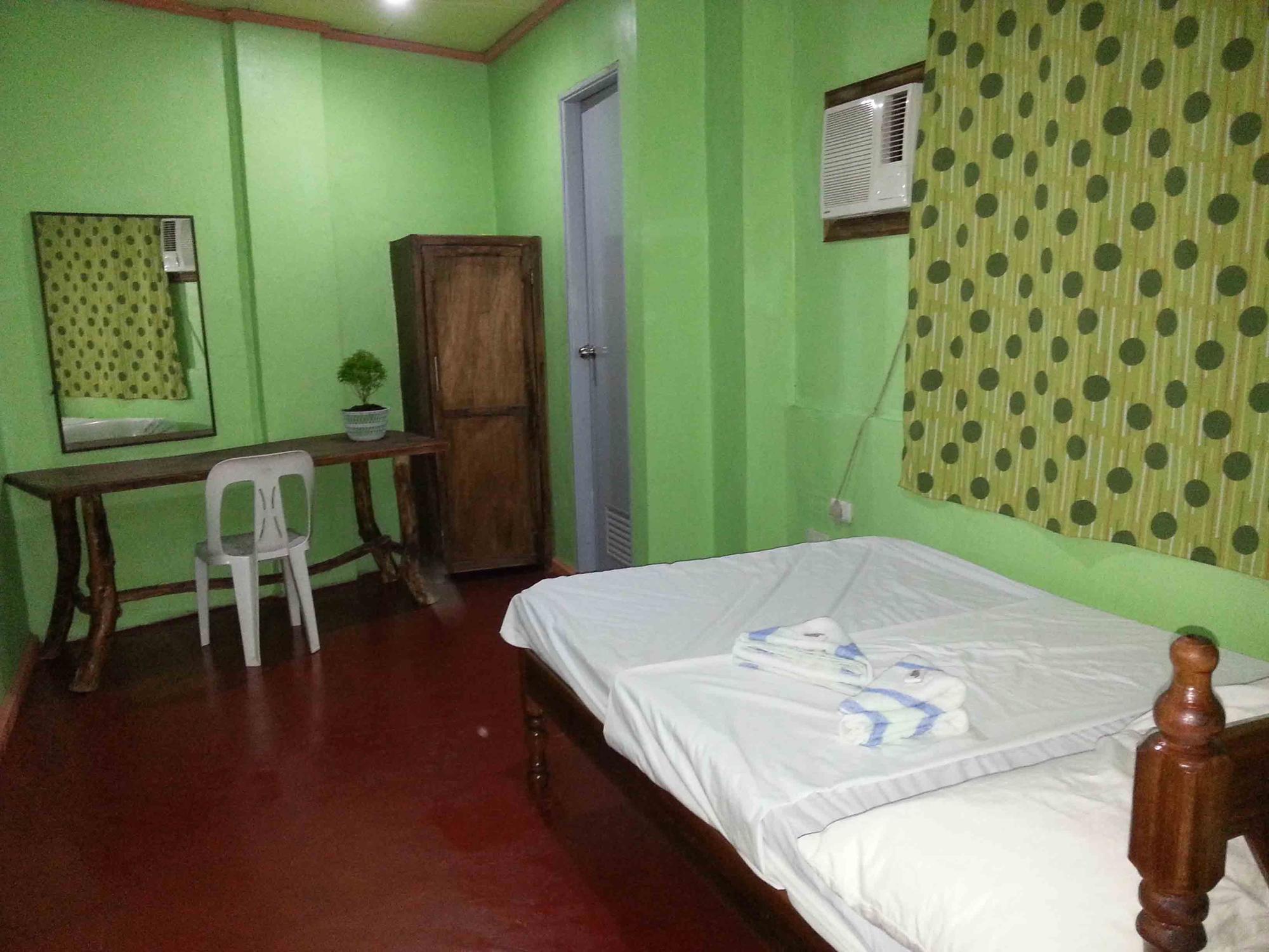 Dhayne Pension Puerto Princesa Exterior photo